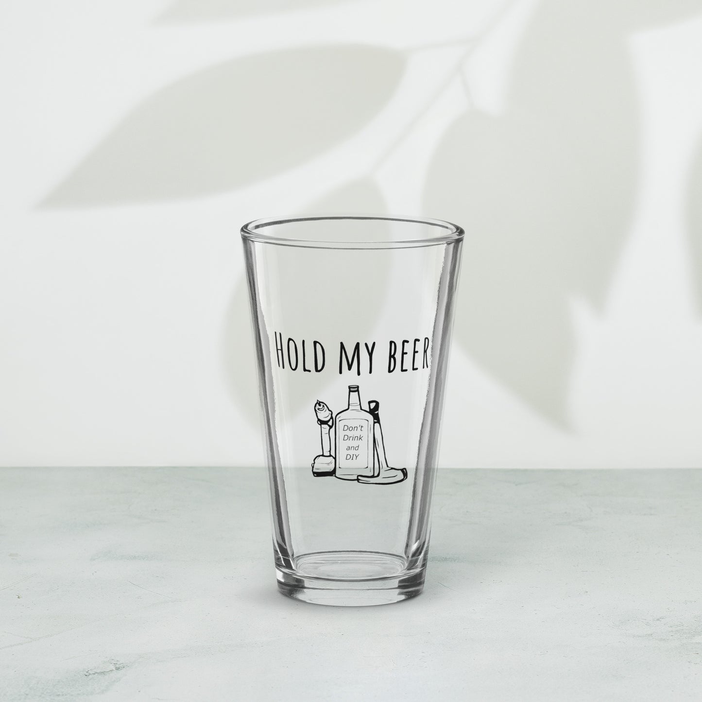 Shaker pint glass