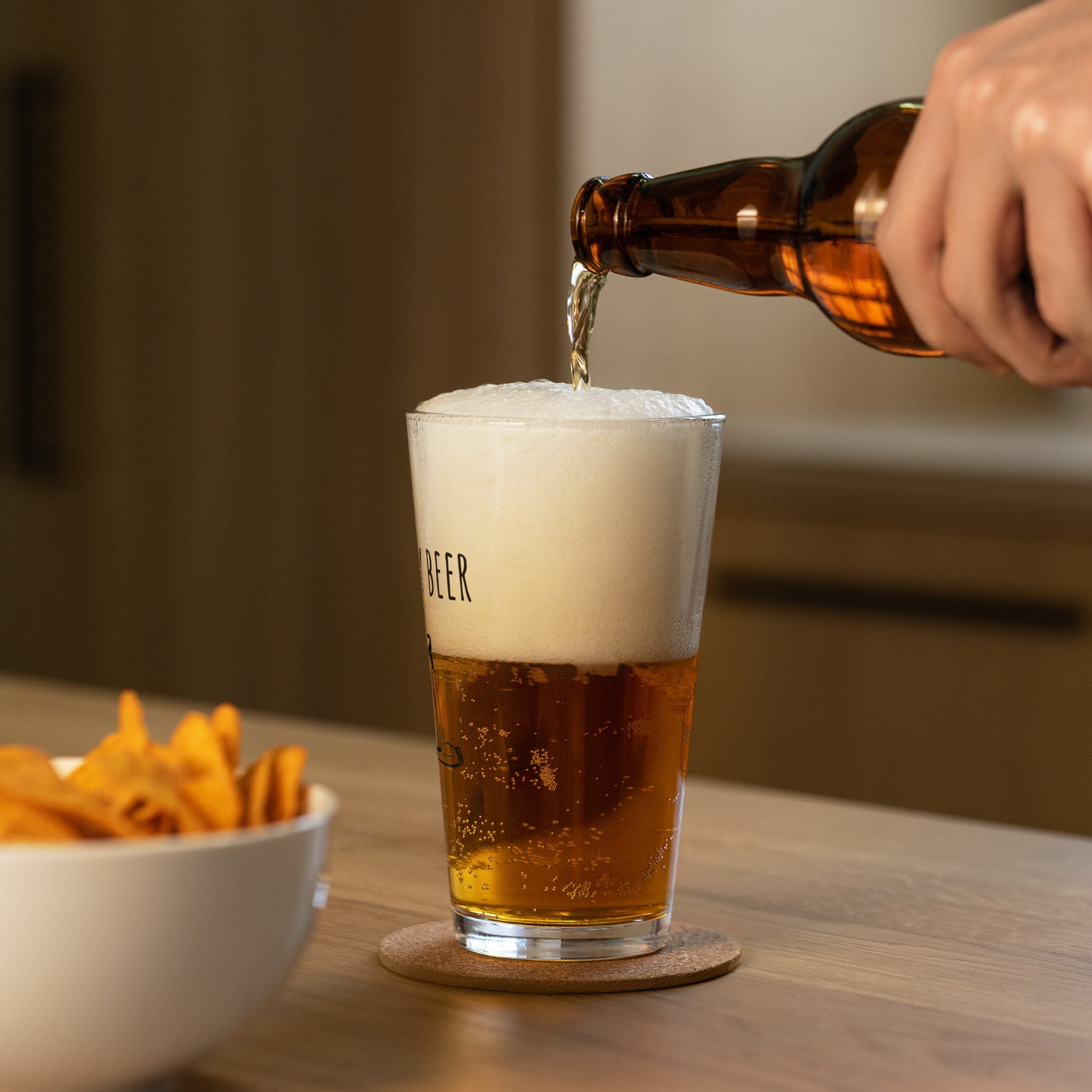 Shaker pint glass